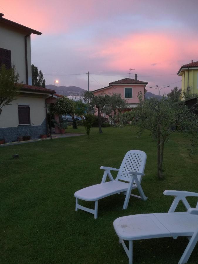 B&B La Damigiana Fioi Piano di Follo Exteriör bild