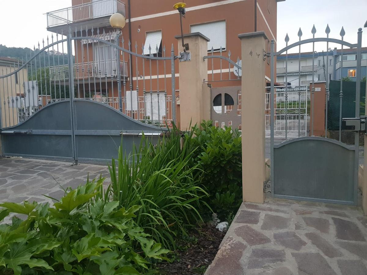 B&B La Damigiana Fioi Piano di Follo Exteriör bild